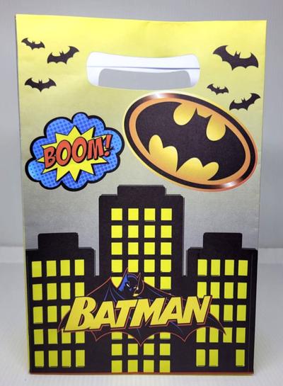 Como fazer lembrancinhas do Batman gastando pouco