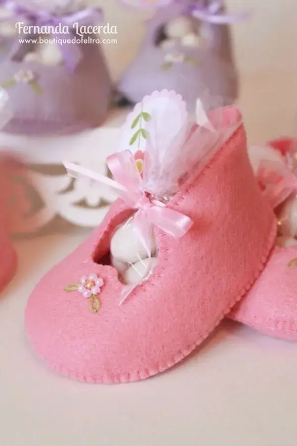 Como Fazer Lembrancinhas de Feltro para Maternidade DIY