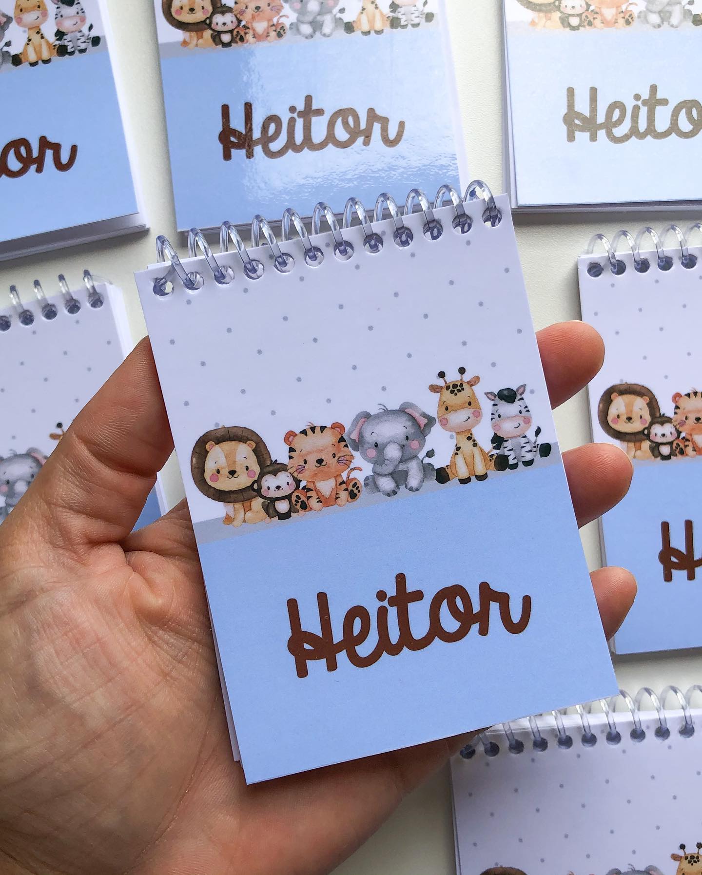 Guia Completo: Como Escolher o Bloquinho de Anotações Perfeito para seu Evento