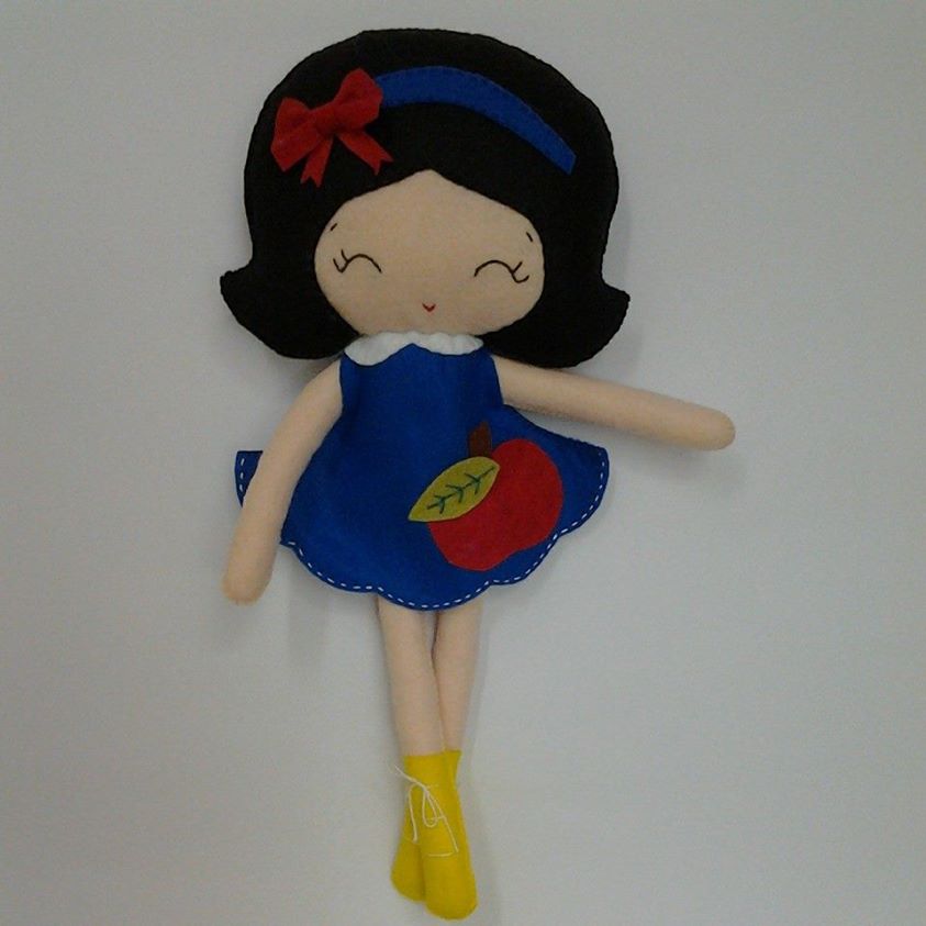 lembrancinha branca de neve feltro