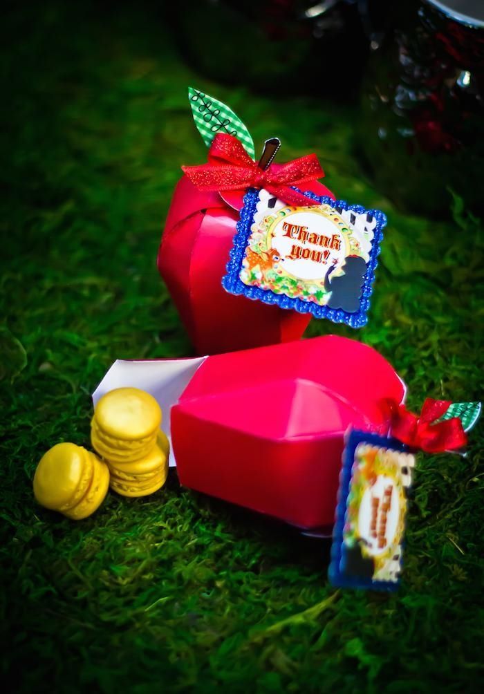 DIY: Crie Dedoches da Branca de Neve em Feltro para Contar Histórias