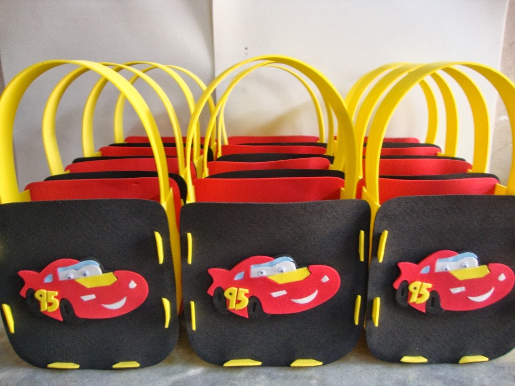 lembrancinha carros disney
