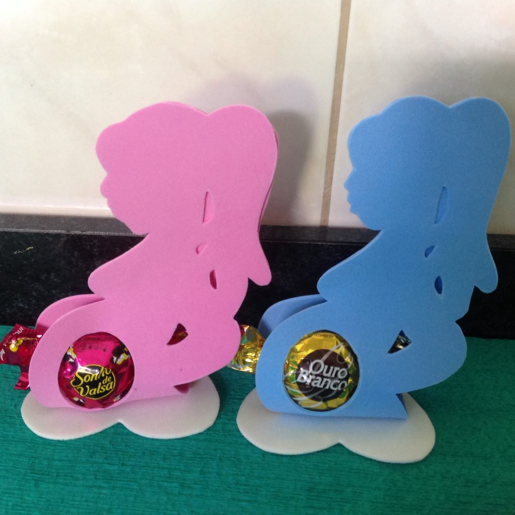 lembrancinha chá de bebê EVA chaveiro