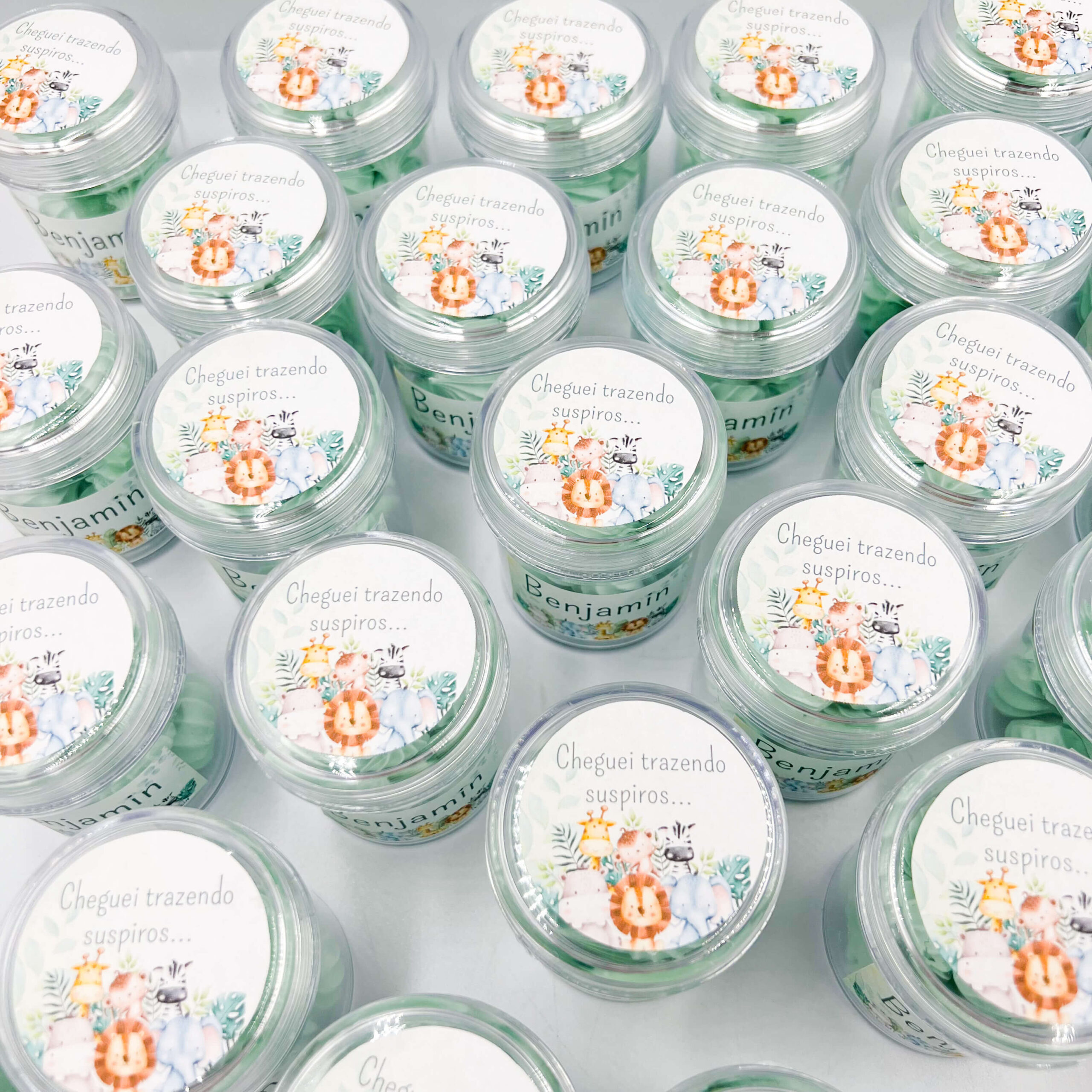 lembrancinha cheguei trazendo suspiros