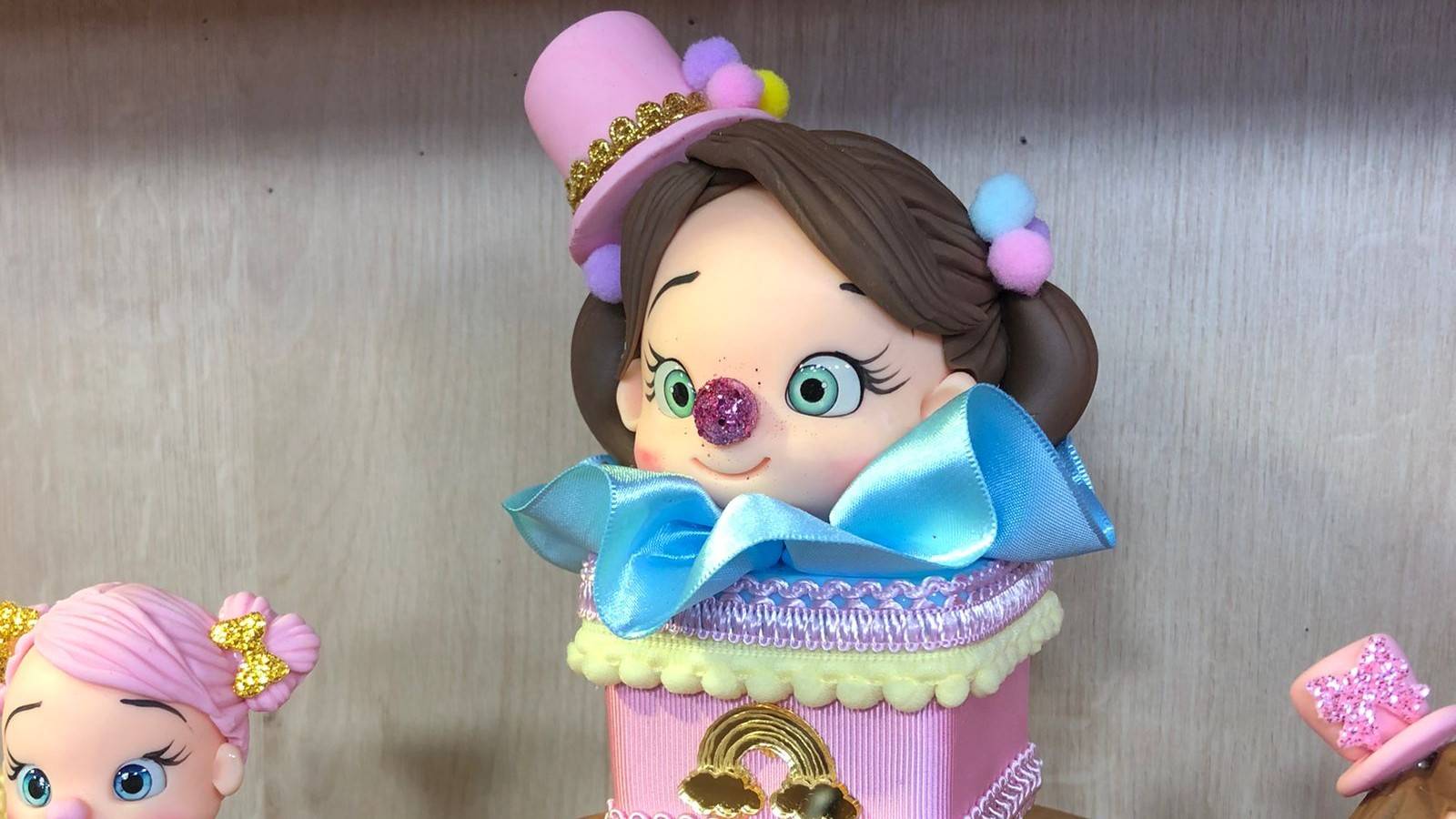 Lista Essencial de Comidas Típicas para Festa Circo Rosa