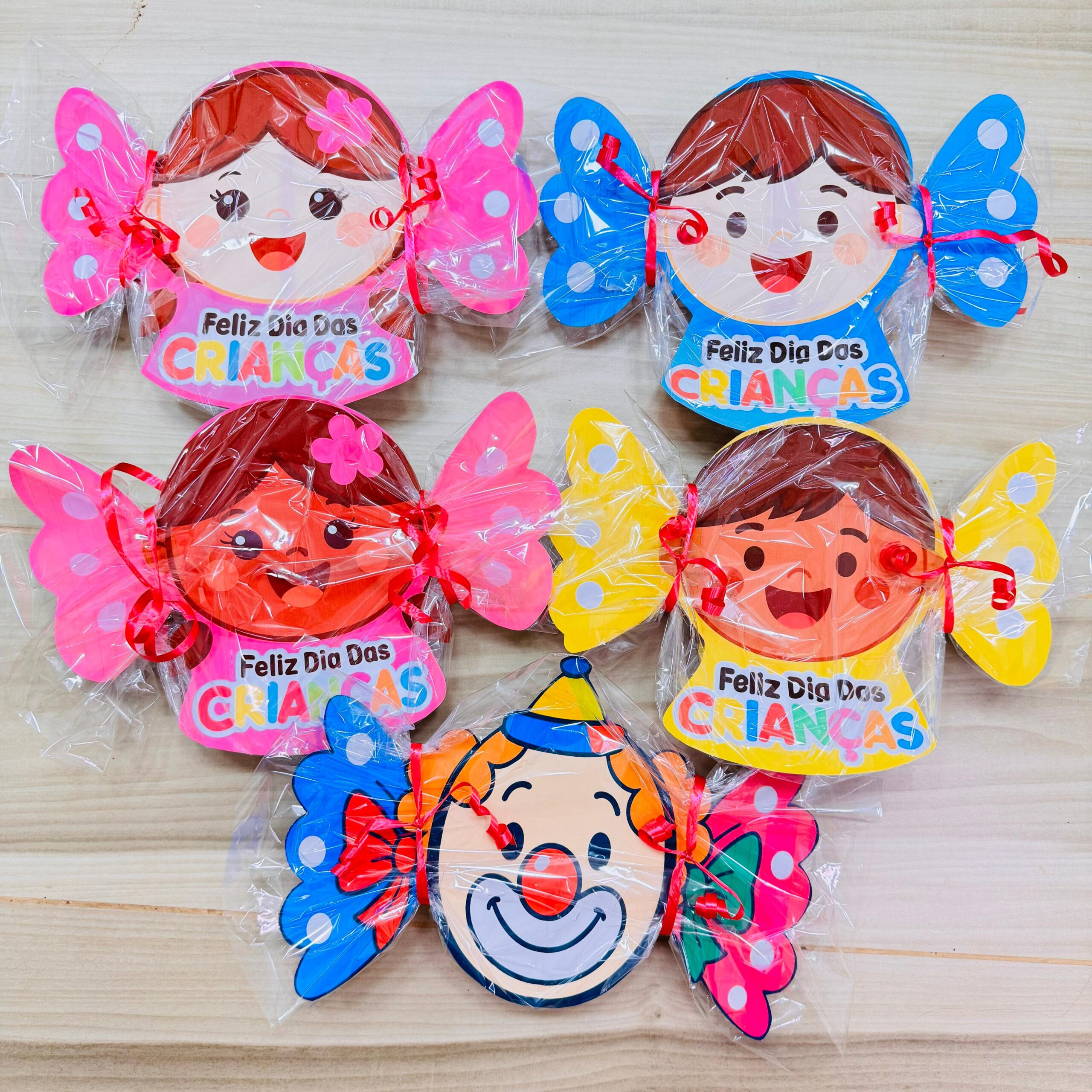 Materiais Essenciais para Criar Lembrancinhas com Bombom em Casa