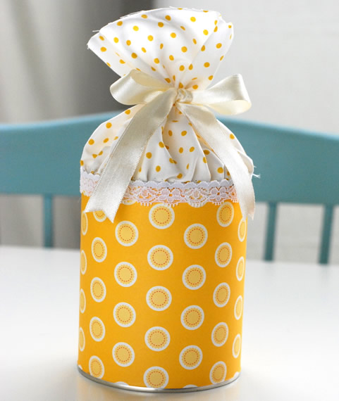 Guia Completo: Como Colar Tecido em Latas de Metal