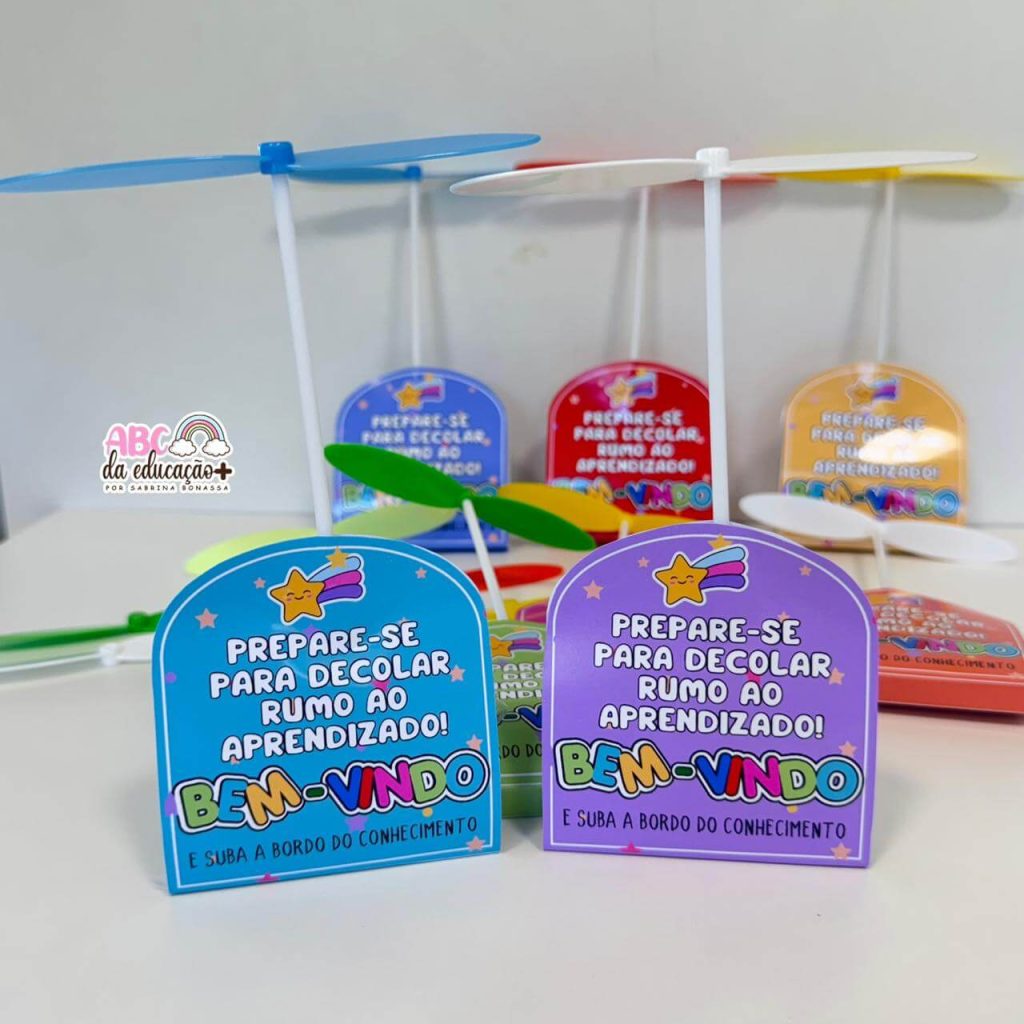 ideias de frases para lembrancinha pirulito volta às aulas