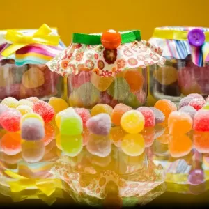 lembrancinha com pote de papinha