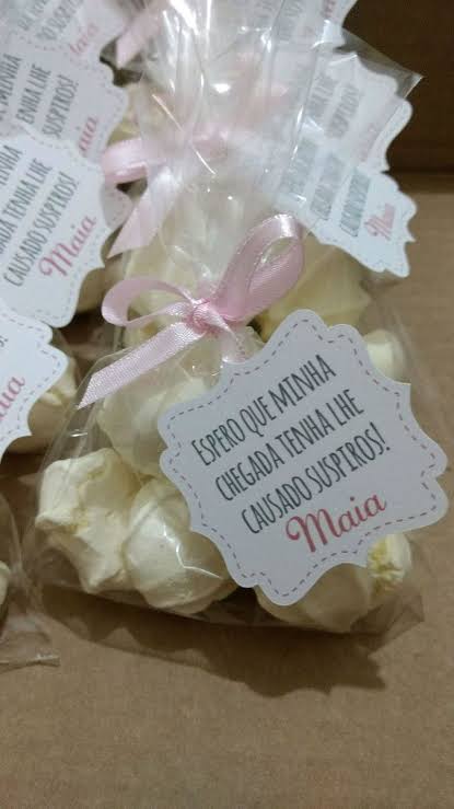 lembrancinha com suspiro