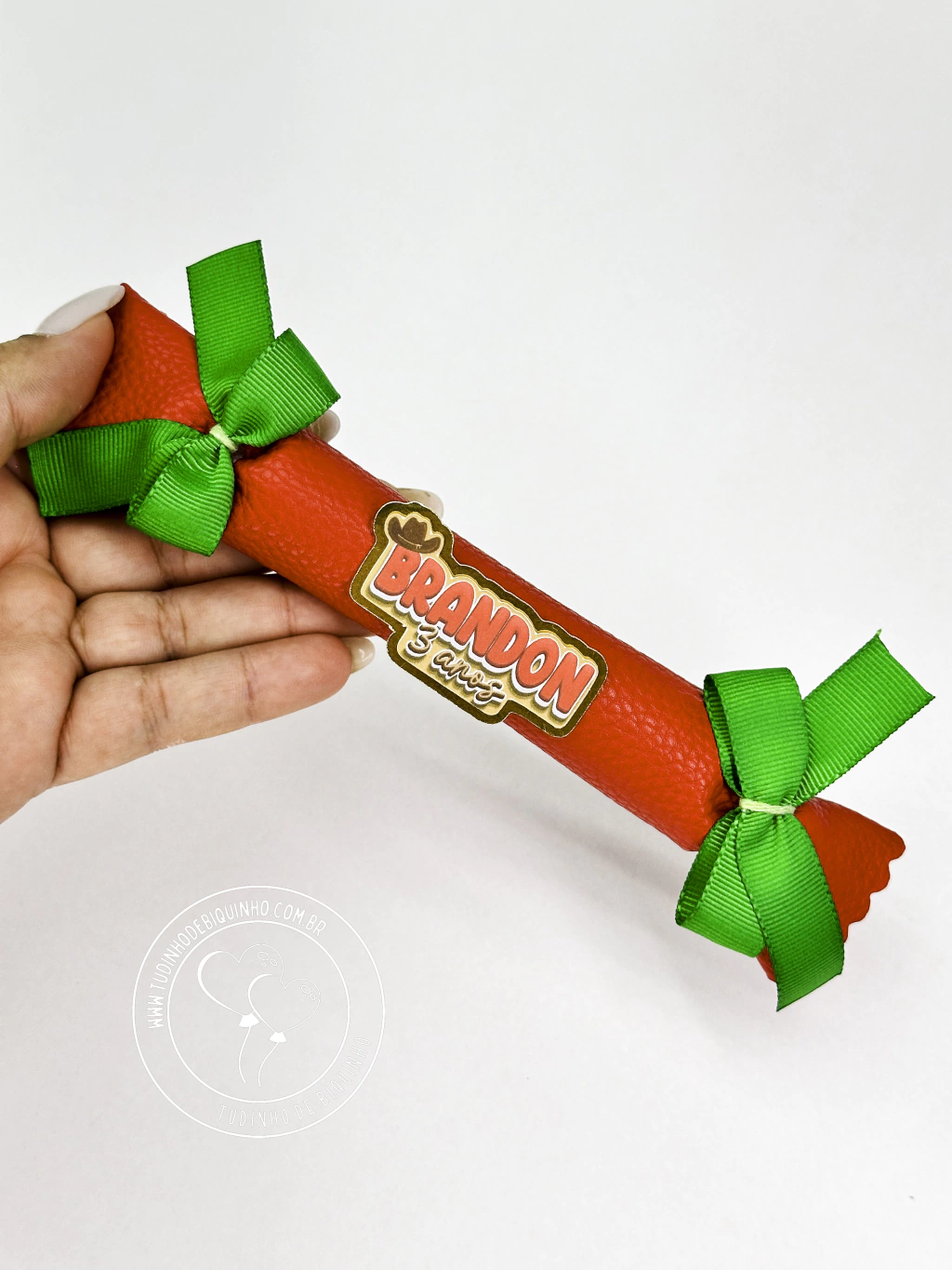 ideias de lembrancinhas fazendinha com jujuba para festa infantil