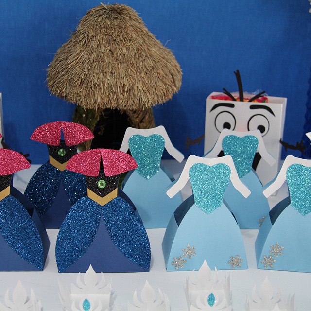 lembrancinha frozen eva para imprimir