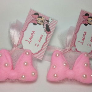 O Que Colocar na Lembrancinha Minnie Rosa? Dicas de Doces e Brinquedos