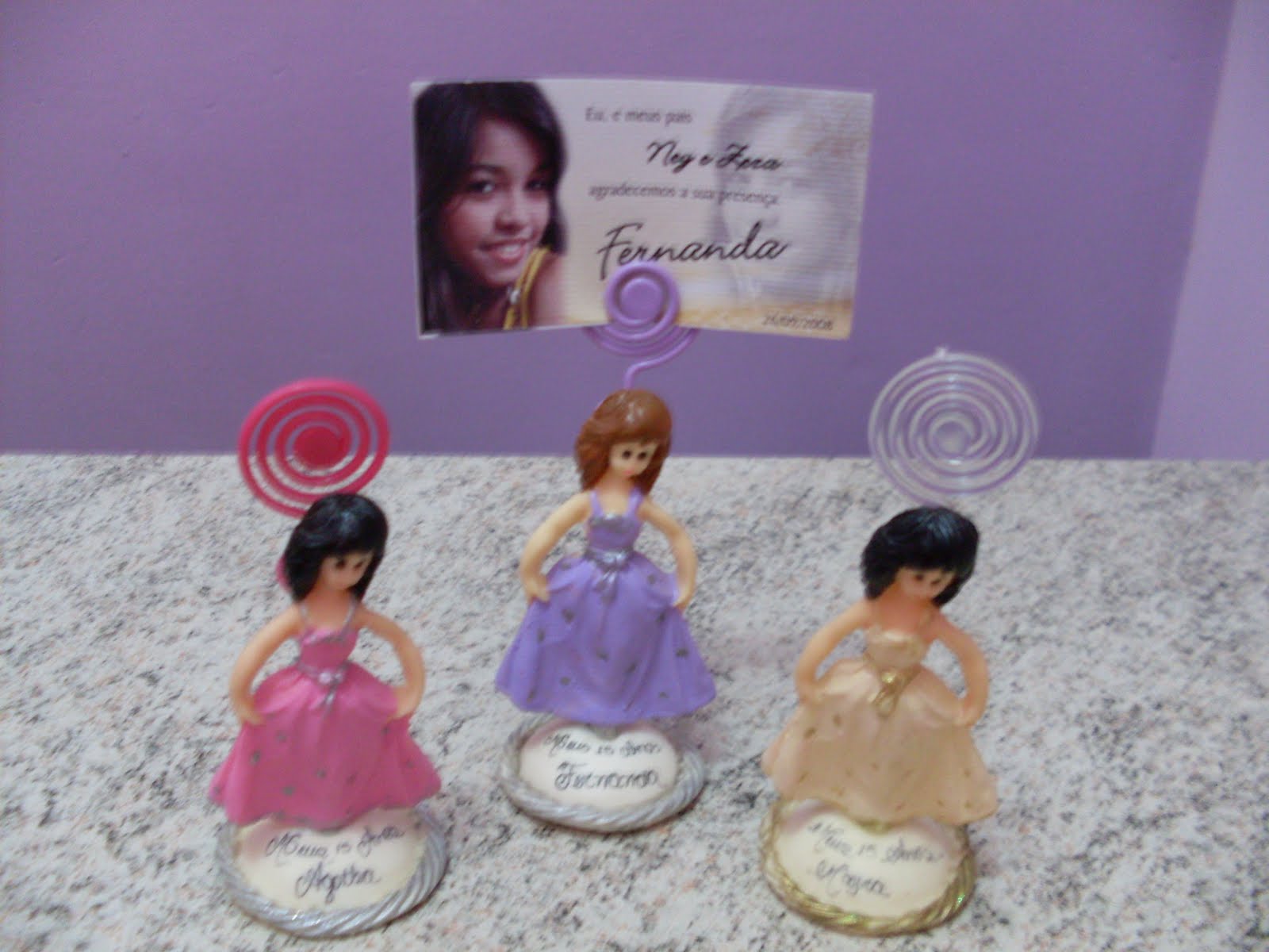 Lembrancinha 15 anos biscuit com tema realeza