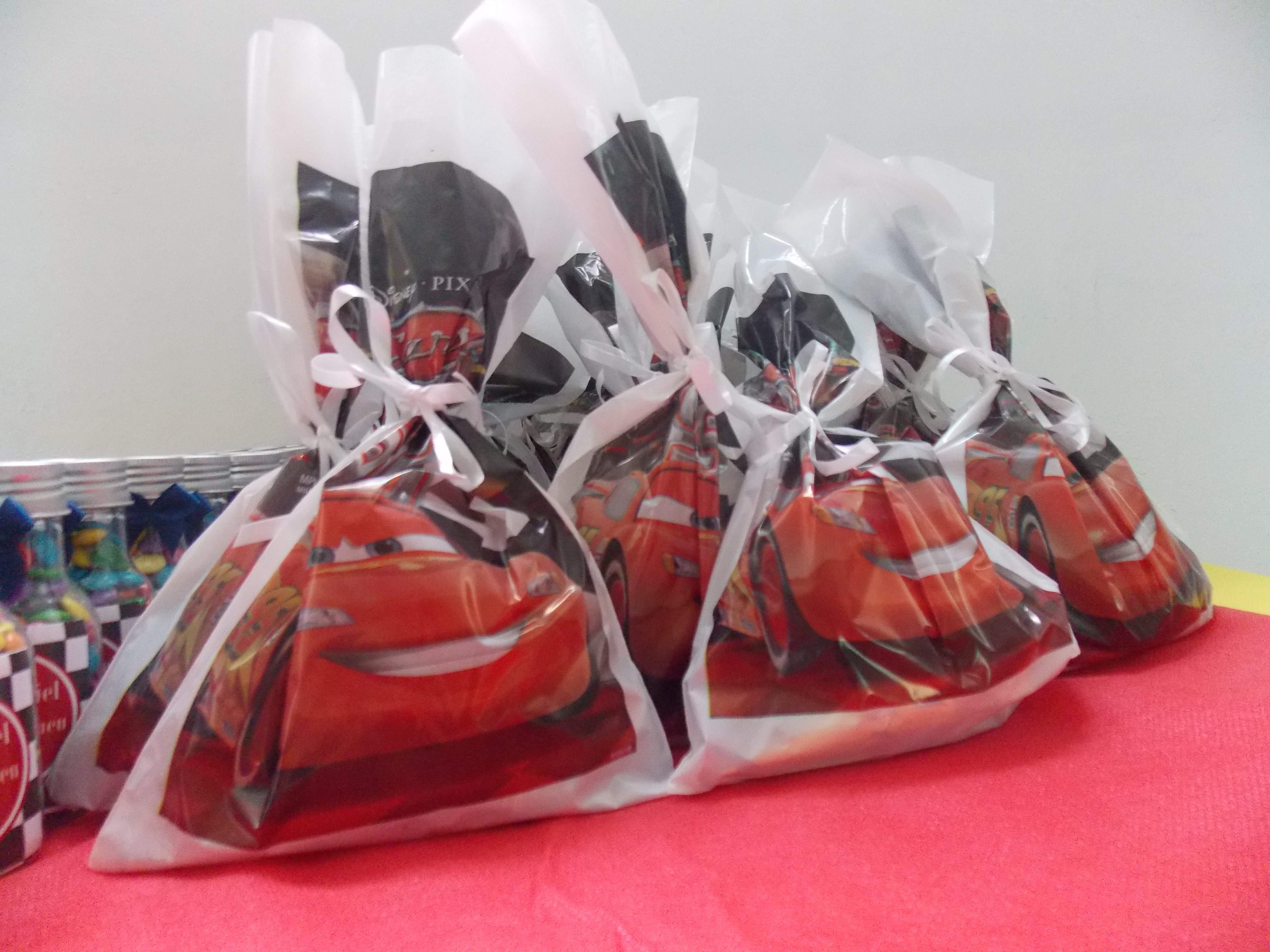 como fazer ponteira de lapis lembrancinha aniversario carros eva