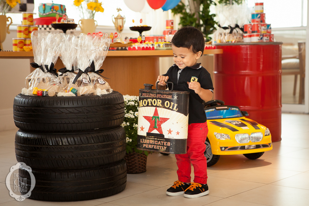 erros comuns ao comprar lembrancinha de aniversario carros