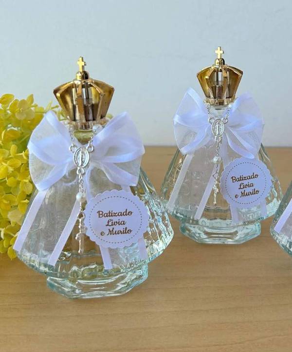 erros comuns ao comprar lembrancinha de batizado em biscuit