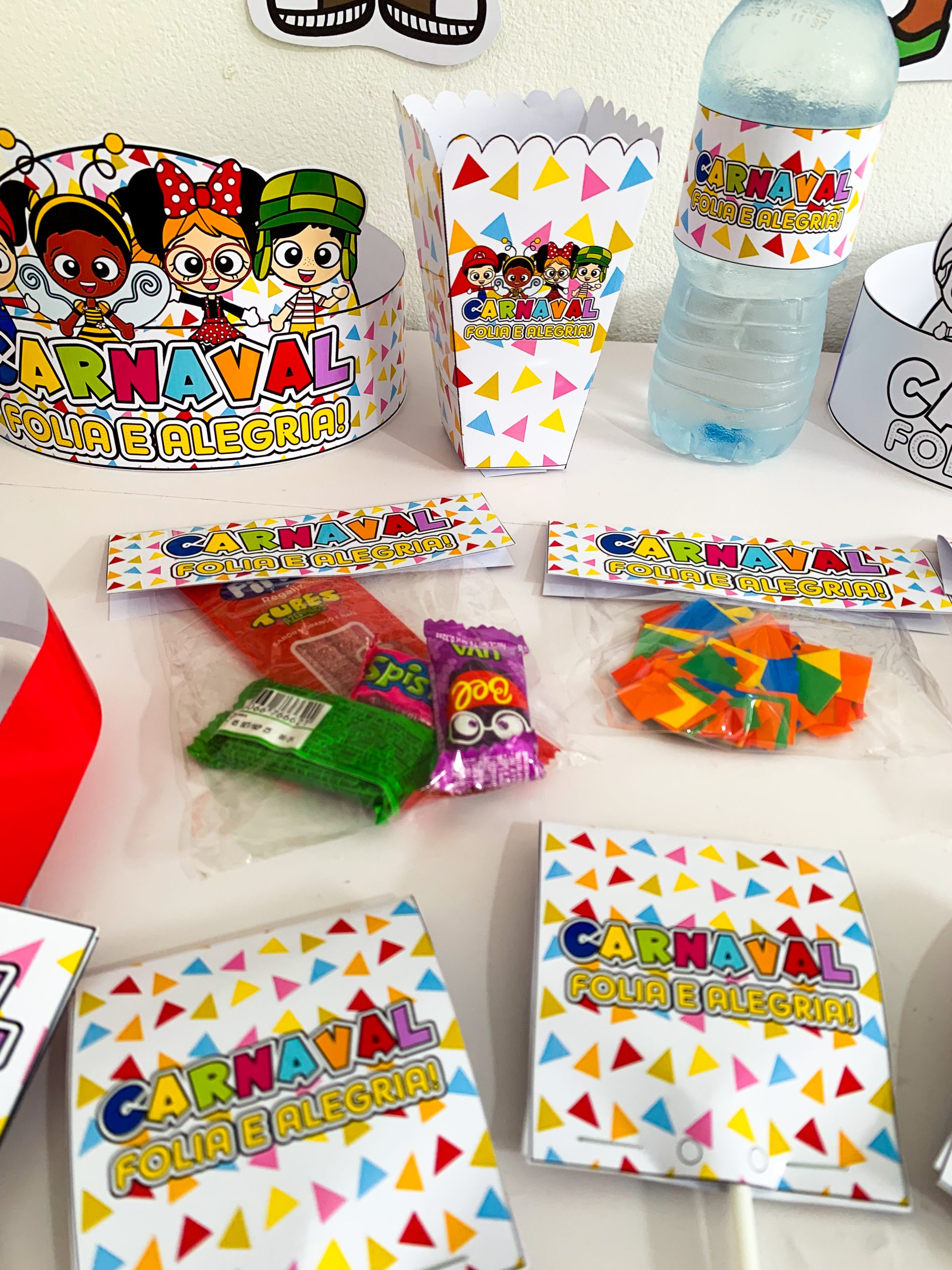 Brindes de Carnaval Corporativos: Fortalecendo a Marca na Folia