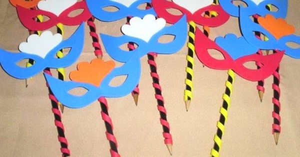 Guia Completo: Como Montar Seu Kit Folia Essencial para Blocos de Rua