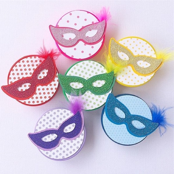 Lembrancinhas de Carnaval para Escolas: Ideias Lúdicas e Educativas