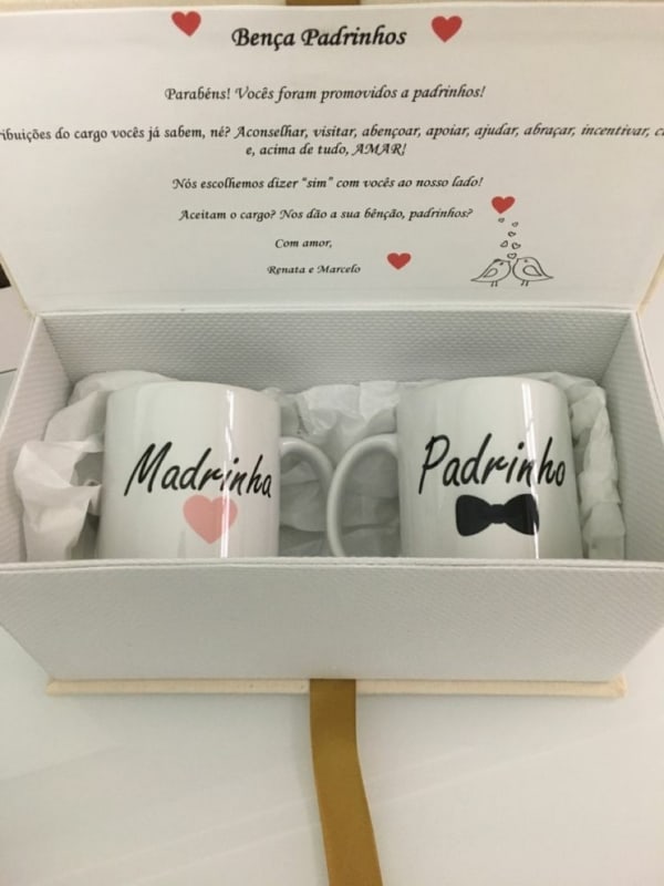 Itens Úteis e Personalizados para Lembrancinhas de Casamento Civil
