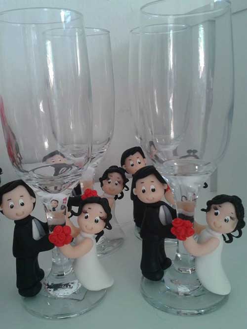lembrancinha de casamento de biscuit