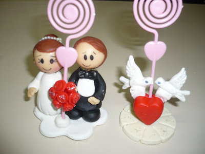 lembrancinha de casamento de biscuit