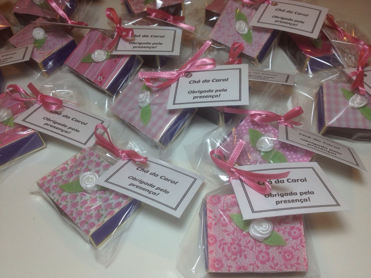 10 Frases Criativas para Rótulos de Lembrancinhas de Chá de Panela com Fósforo