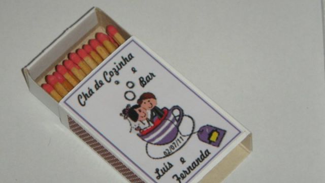 10 Frases Criativas para Rótulos de Lembrancinhas de Chá de Panela com Fósforo