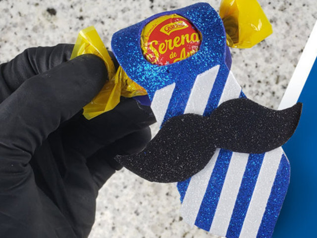 lembrancinha de eva com bombom