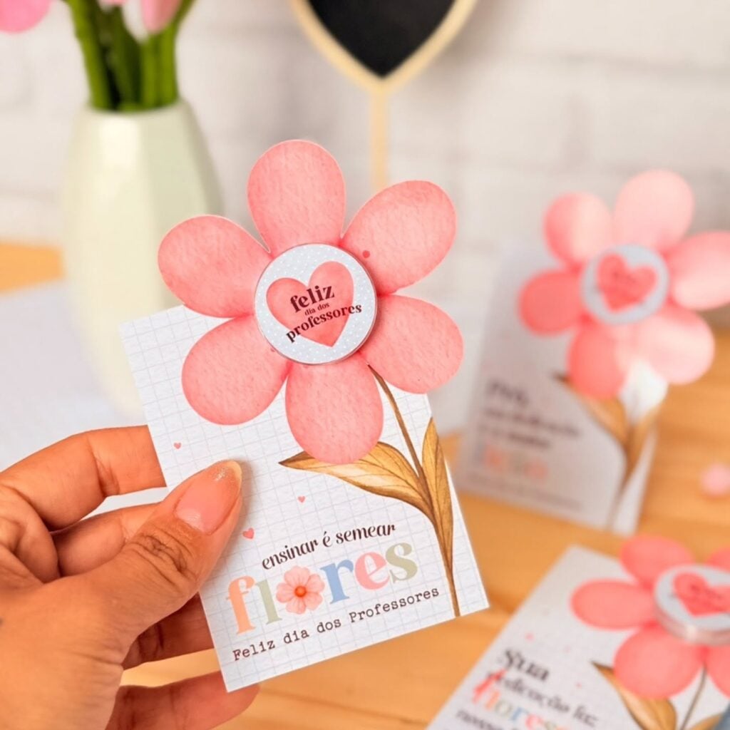 quanto custa lembrancinha de flor personalizada