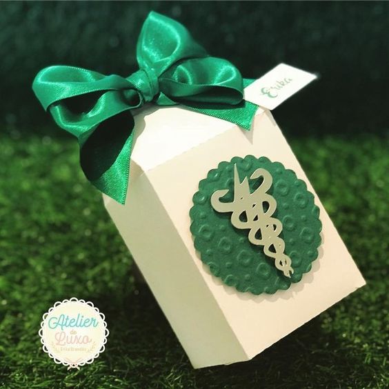 lembrancinha de formatura de enfermagem