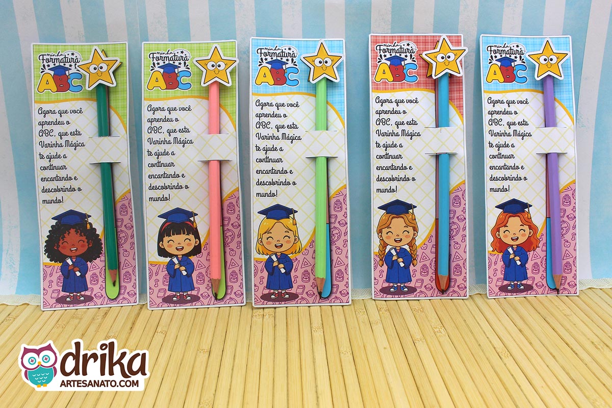 lembrancinha de formatura em eva vs papelaria personalizada