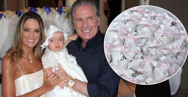 lembrancinha maternidade personalizada famosos