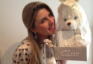 lembrancinha maternidade whisky charuto