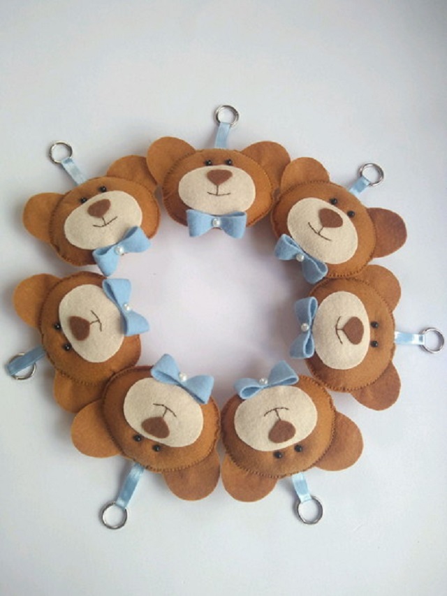 lembrancinha de maternidade em feltro