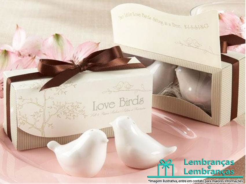 lembrancinha maternidade passarinho amigurumi colorido