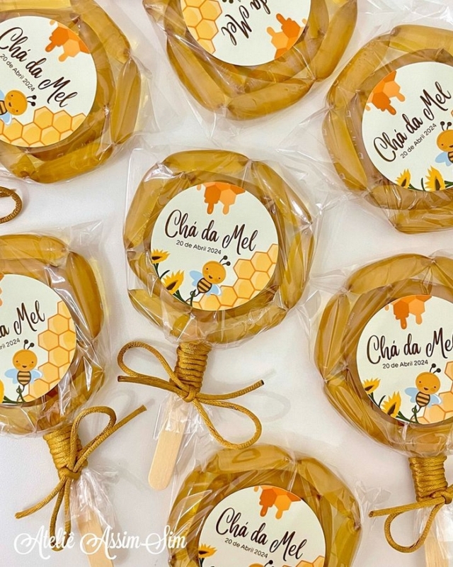 ideias de lembrancinha de mesa abelhinha para festa infantil