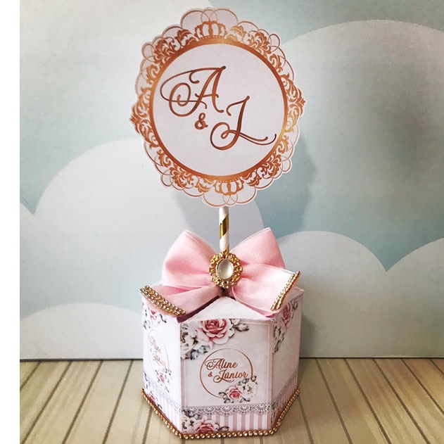 lembrancinha de mesa para casamento personalizada