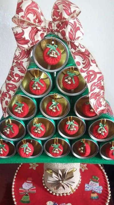 Materiais Essenciais para Decorar Latas de Leite no Natal