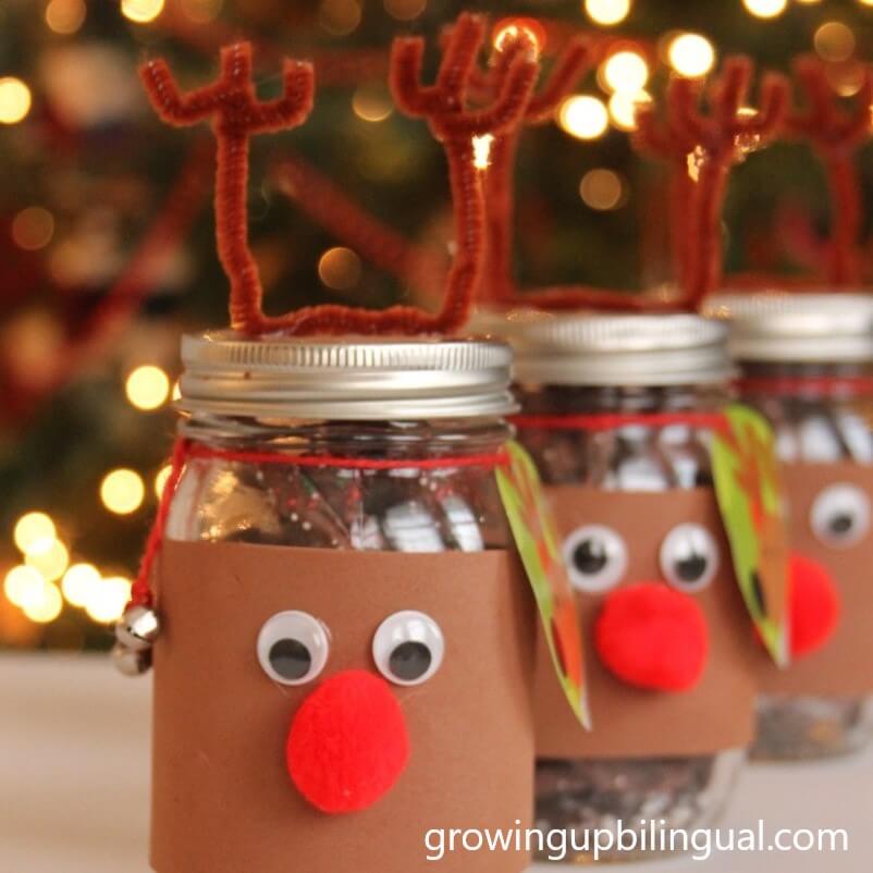 10 ideias de enfeites de Natal com rolo de papel higiênico para fazer com crianças