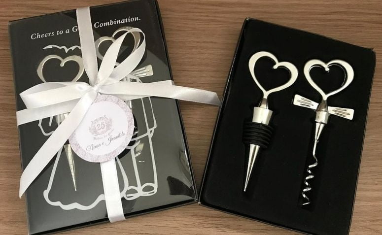 Como escolher lembrancinhas de casamento que os convidados realmente usam