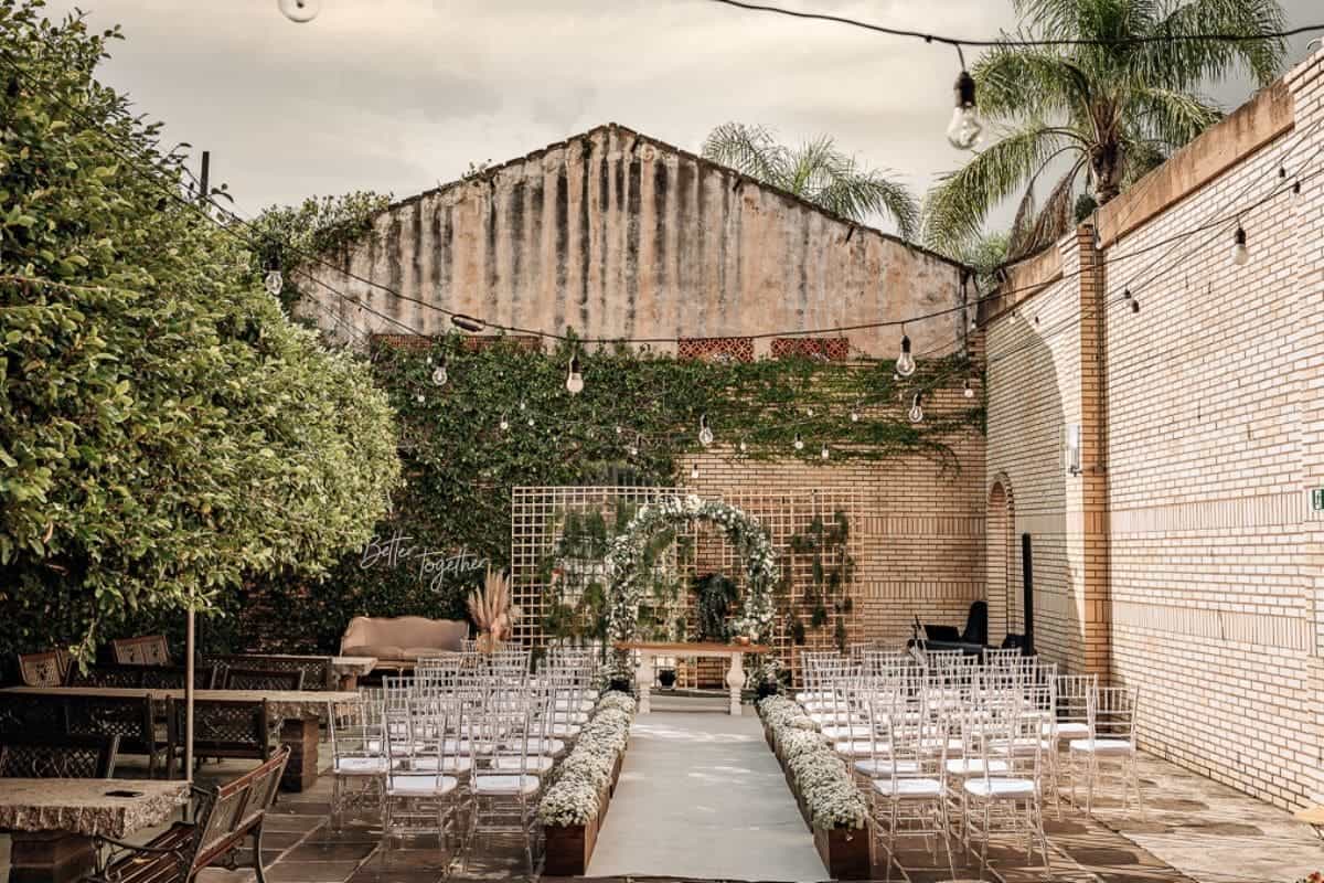 Dicas para Escolher o Local Perfeito para um Casamento com História