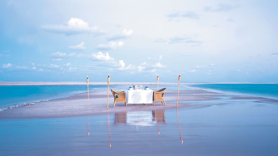 Custos detalhados de uma lua de mel em veleiro no Brasil