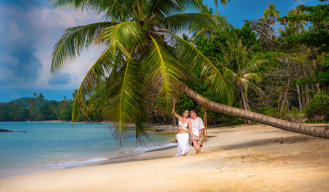 5 ideias de títulos:
1. Lua de Mel na Jamaica: Guia Completo de Destinos e Resorts
2. Os Melhores Resorts All-Inclusive para Lua de Mel na Jamaica
3. Planejando sua Lua de Mel na Jamaica: Dicas Essenciais
4. Negril vs. Montego Bay vs. Ocho Rios: Qual o Melhor Destino de Lua de Mel na Jamaica?
5. Experiências Românticas Inesquecíveis na Jamaica para Casais em Lua de Mel