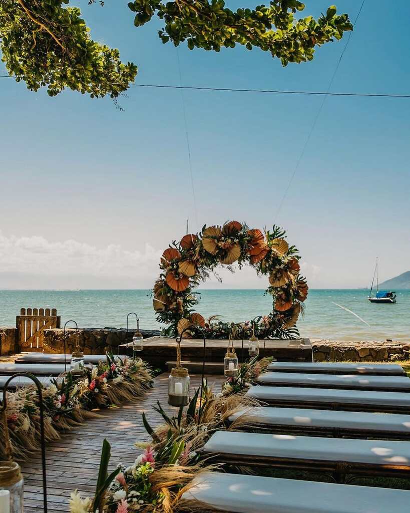 Guia Completo: Como Planejar seu Destination Wedding em Barra do Una