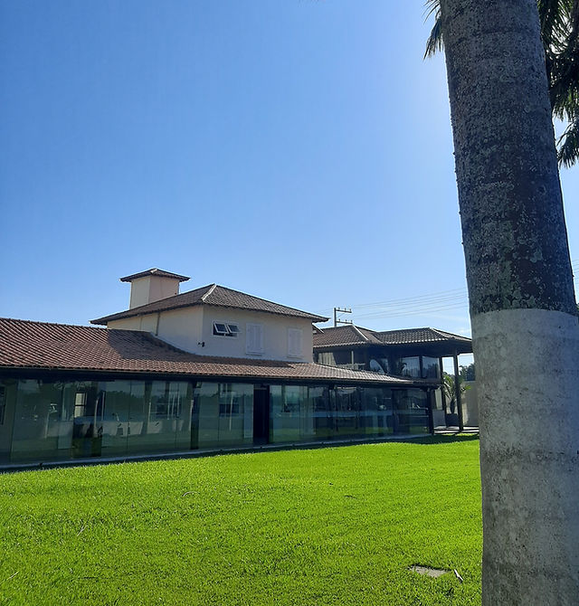 Guia Completo: Casamento dos Sonhos em Cabo Frio – Escolha o Local Perfeito; Casamento em Cabo Frio: Os Melhores Espaços com Vista para o Canal e Lagoa; Casas de Festas e Salões em Cabo Frio: Opções para Todos os Estilos de Casamento; Hotéis e Pousadas para Casamento em Cabo Frio: Conforto e Cenários Deslumbrantes; Como Planejar seu Casamento em Cabo Frio: Dicas de Locais e Fornecedores