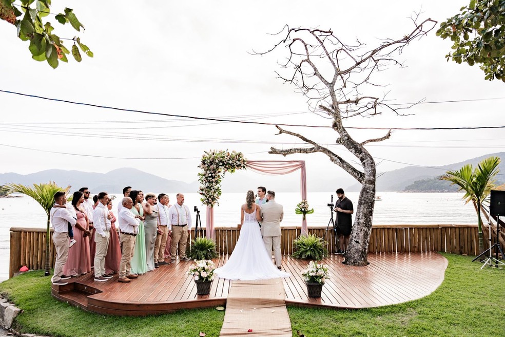 lugares para casar em caraguatatuba