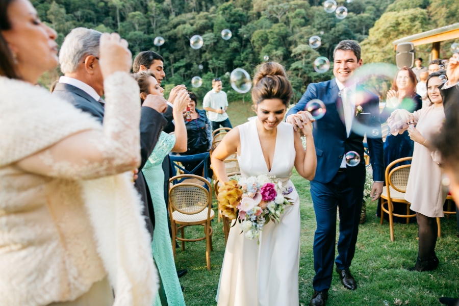 5 ideias de títulos:
1. Mini Wedding em Santo Antônio do Pinhal: Os Melhores Espaços Românticos
2. Guia Completo: Fazendas e Espaços ao Ar Livre para Casamentos na Mantiqueira
3. Pousadas Charmosas para Mini Weddings em Santo Antônio do Pinhal
4. Alta Gastronomia para Casamentos: Restaurantes Imperdíveis em Santo Antônio do Pinhal
5. Planejando seu Casamento Rústico em Santo Antônio do Pinhal: Dicas e Locais