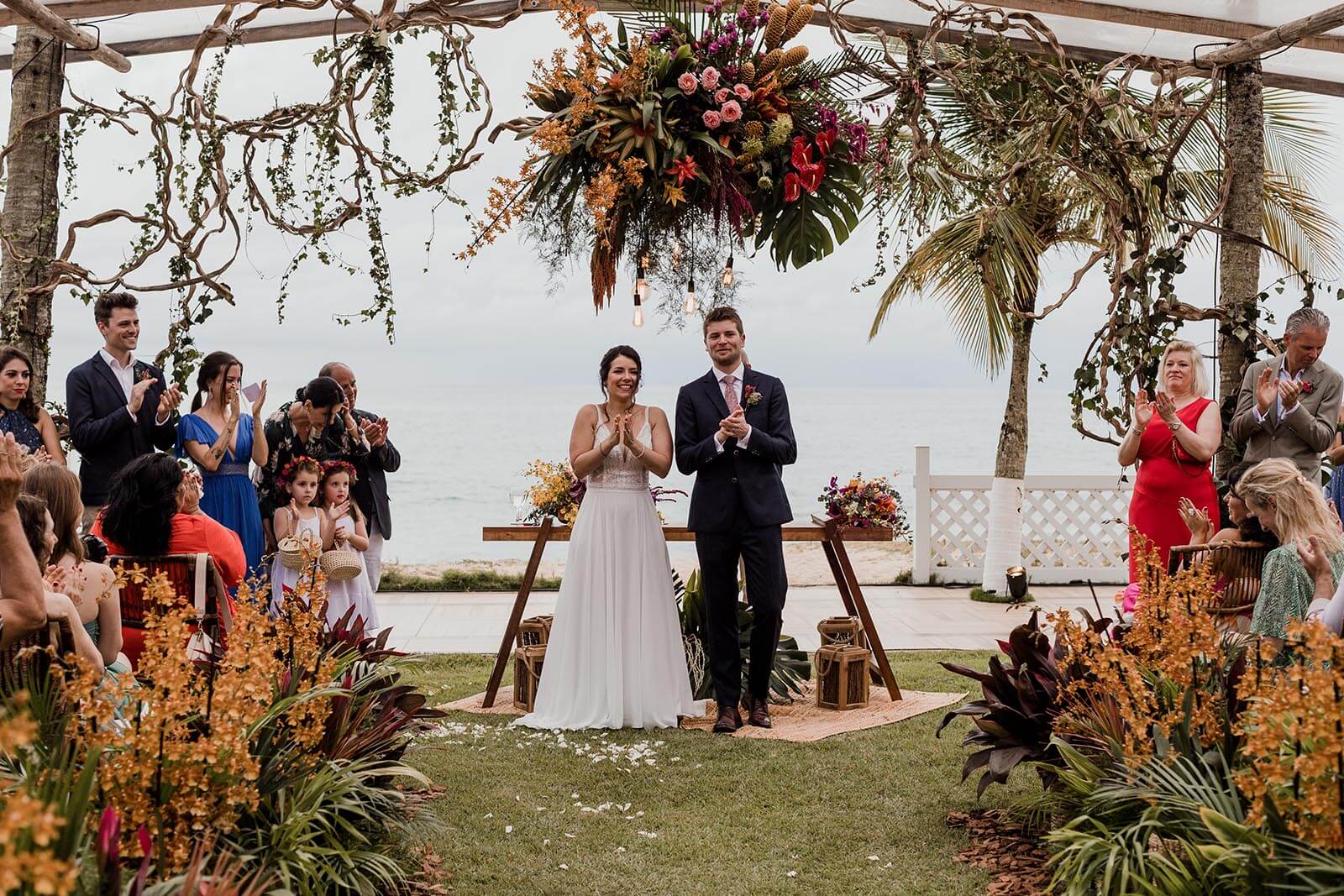 lugares para casar na praia brava